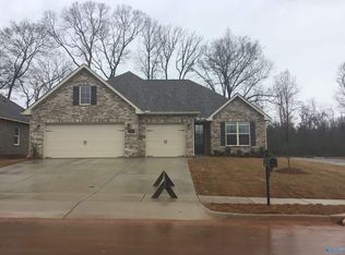 3120 Lisa Ln SE, Decatur, AL 35603