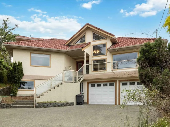 1785 Cedar Hill Cross Rd, Saanich, BC V8P 2R2