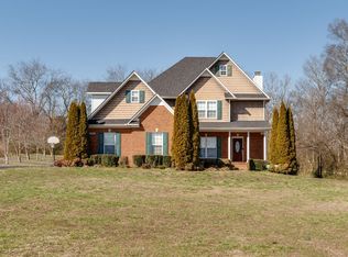1457 Charleston Ln, Columbia, TN 38401