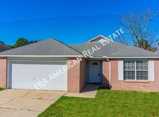 914 Christen Ct, Fort Walton Beach, FL 32547