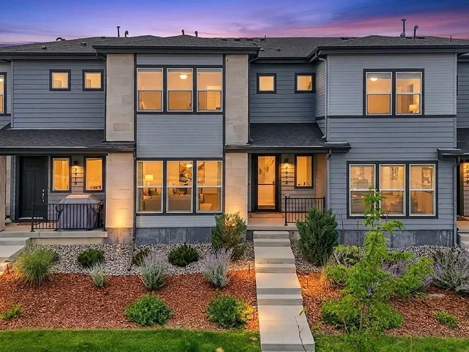 7922 Sterling Ranch Ave
