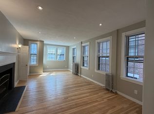 82 1/2 Phillips St #2, Boston, MA 02114