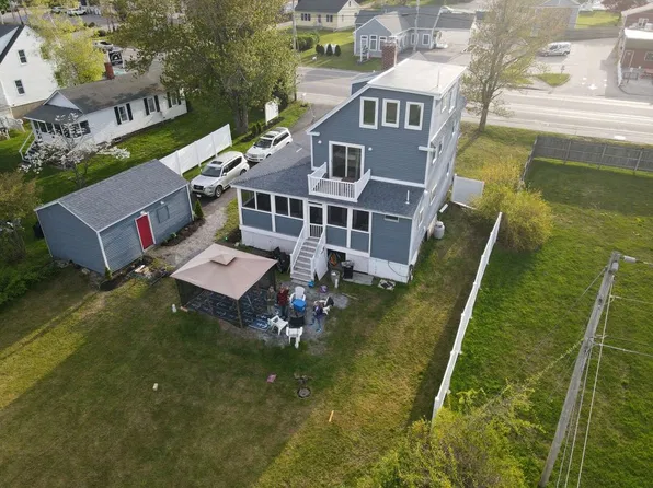 1073 Post Rd, Wells, ME 04090