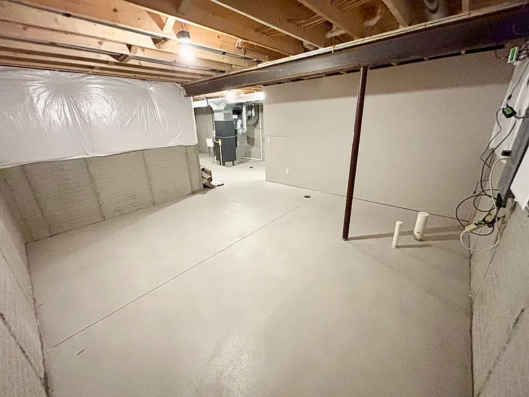 3942 Abigail Dr — Photo 13