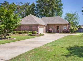 108 Bridge Park Cir, Canton, MS 39046