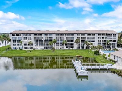 3382 Lake Bayshore Dr #P304, Bradenton, FL, 34205