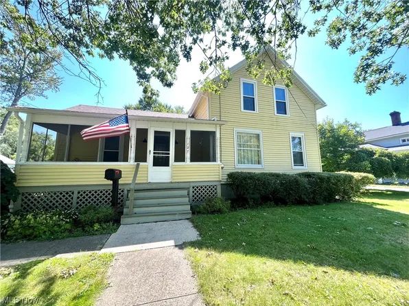 127 South St, Wellington, OH 44090