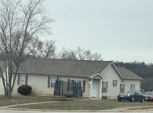 101 Heather Ct, Saint Robert, MO 65584