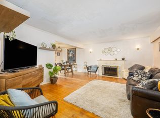 6580 Williams Rd, Richmond, BC V7E 1K5