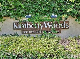 15051 Sherman Way, Van Nuys, CA 91405