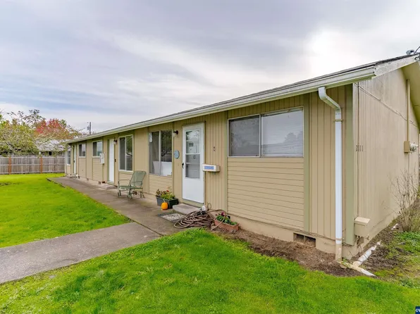2111 Jackson St SE, Albany, OR 97322