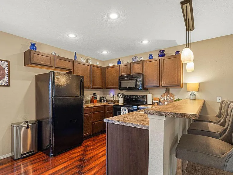 4101 N Thistle Dr — Photo 4