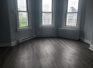 8 Riverview Pl APT 5, Yonkers, NY 10701