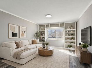 2285 Peachtree Rd NE Unit 404, Atlanta, GA 30309