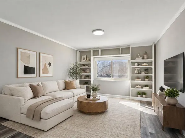 2285 Peachtree Rd NE Unit 404, Atlanta, GA 30309