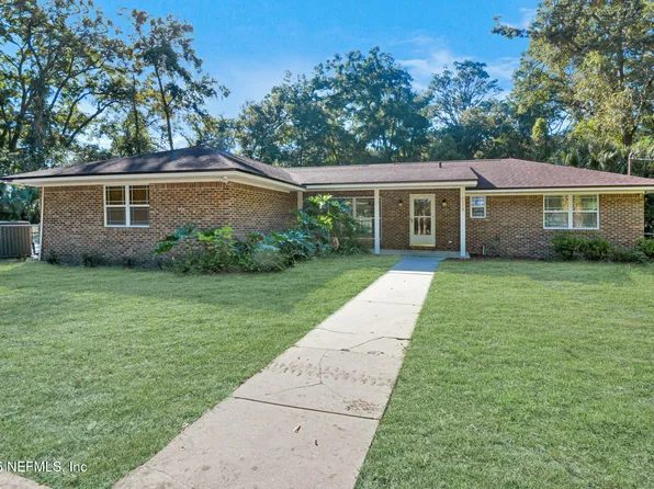 1328 CLEMENTS WOODS Lane, Jacksonville, FL 32211