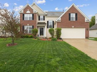 9973 Rainbow Falls Ln, Fishers, IN 46037