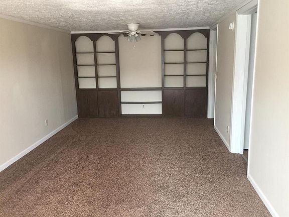 3rd image of 1421 Lancaster St APT 103E