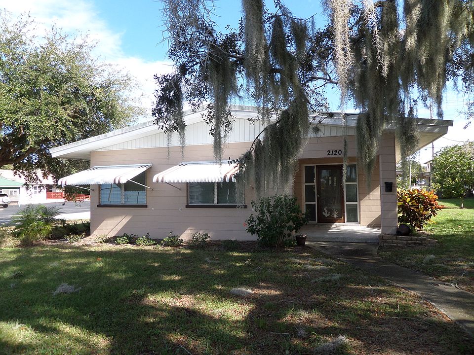 1st image of 2120 Lakeview Dr