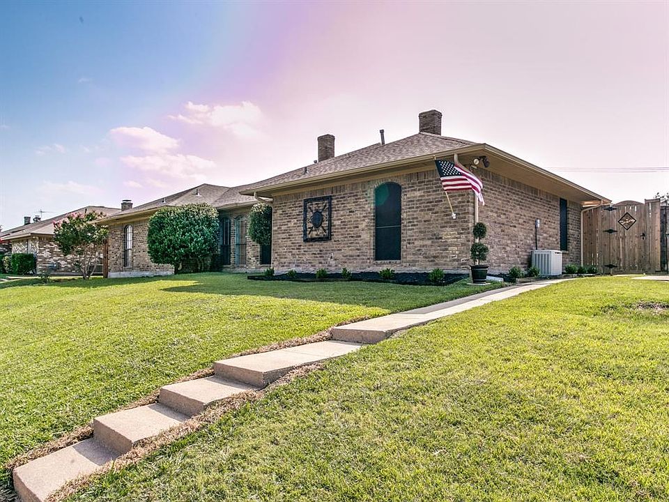 1st image of 2225 Woodcreek #B