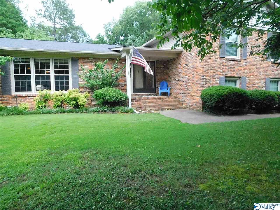 1st image of 9305 Grandfield Ln SE