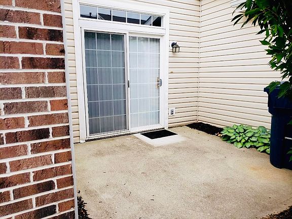2nd image of 13546 E 131st St #1203