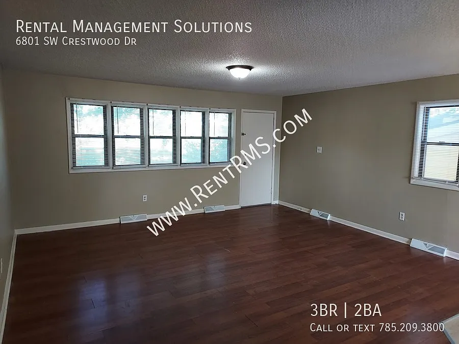 *Washburn Rural School District* 6801 Sw Crestwood Dr- 3 Bed/2bath — Photo 2