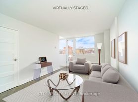 1500 Bathurst St