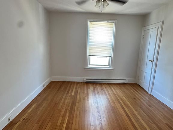 3rd image of 37 Maple St #2A