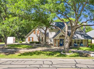 8612 Ravenswood Rd, Granbury, TX 76049