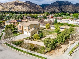 13460 Old Grove Rd, Sylmar, CA 91342