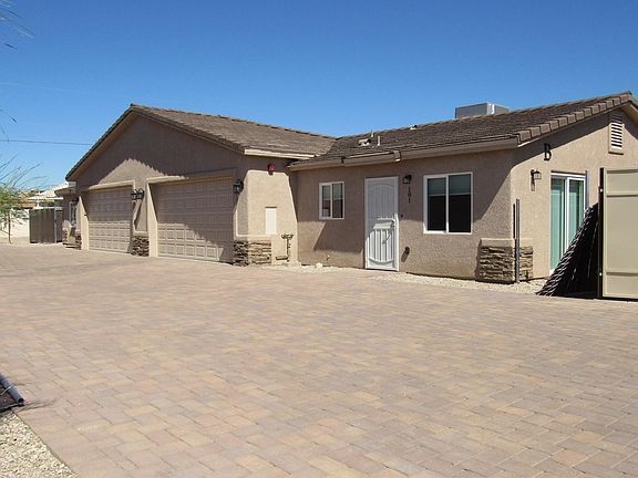 2nd image of 2495 Palisades Dr #B-101