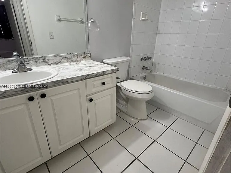 8307 SW 142nd Ave #F105 — Photo 10