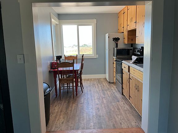 4th image of 2916 Beaver Creek Rd