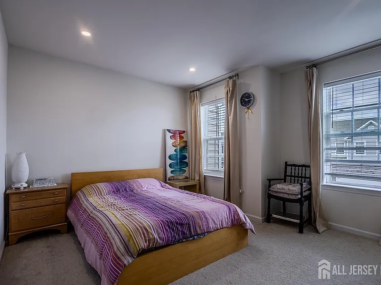 3305 Charleston Dr — Photo 23