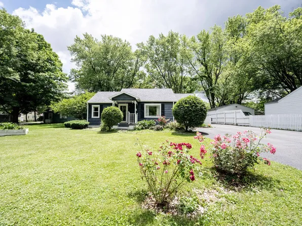 711 North St, Chesterfield, IN 46017