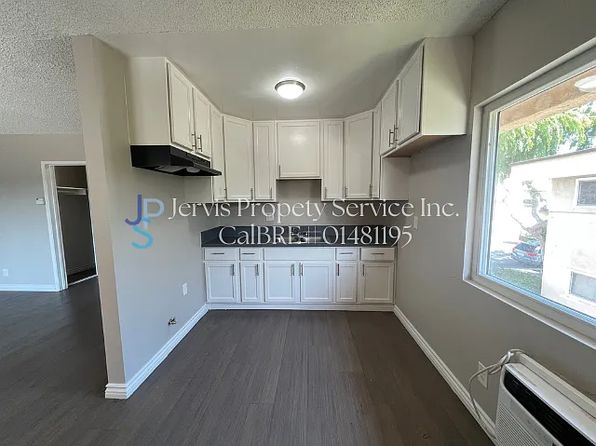 4550 Santa Ana St APT 9