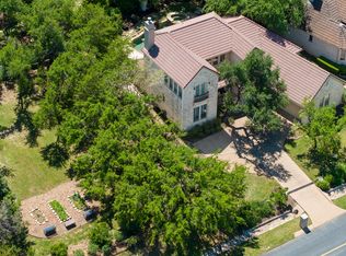 11 Wingreen Loop, The Hills, TX 78738