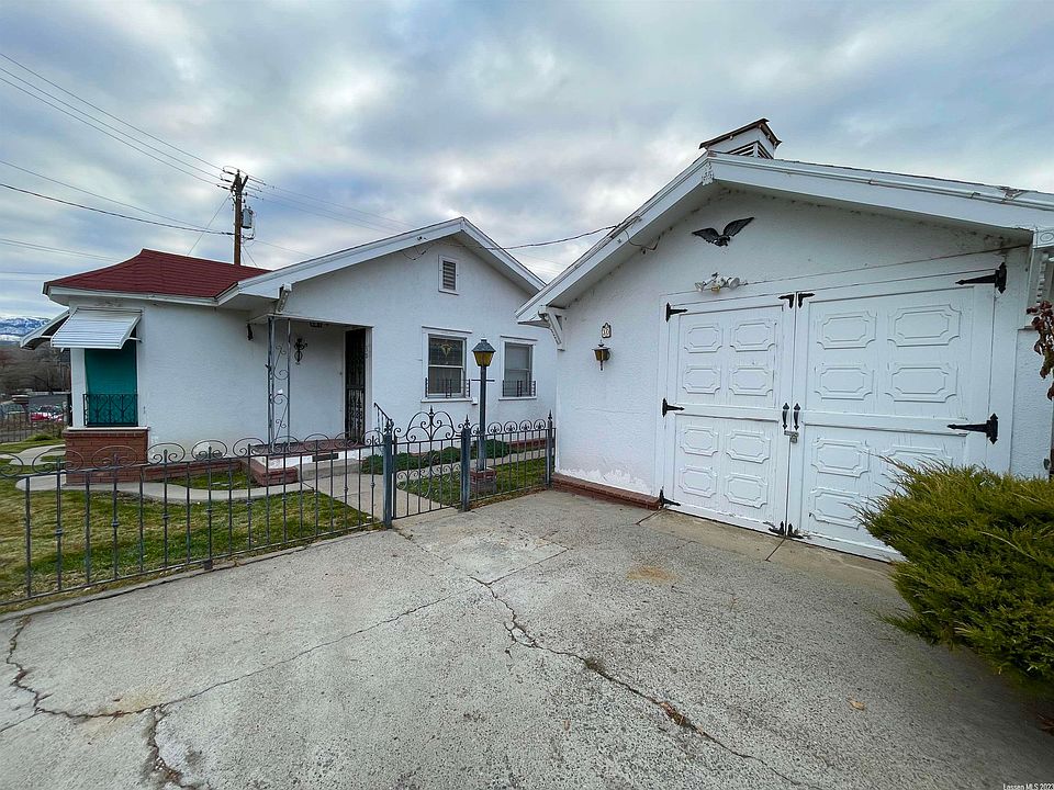 30 Small St, Susanville, CA 96130 Zillow