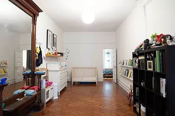 Rented by Corcoran | media 23