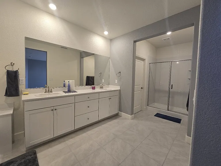 532 E Equinox Peak Ct — Photo 16