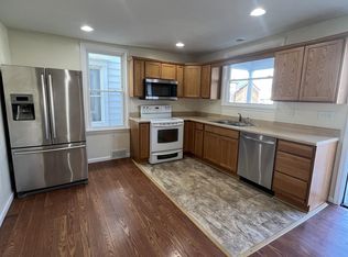 28 Mount Pleasant St, Greensburg, PA 15601