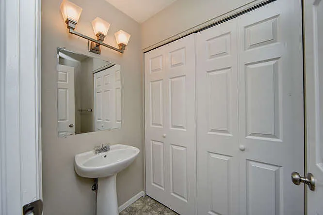 3380 Saratoga St #F — Photo 11