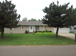 703 SW 3rd St, Tuttle, OK 73089