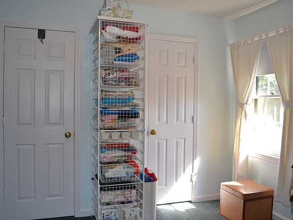 3RD BEDROOM WITH 2 CLOSETS