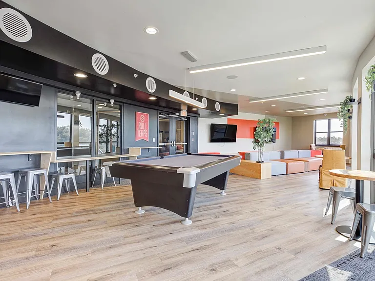 The Varsity Maryland — Photo 9