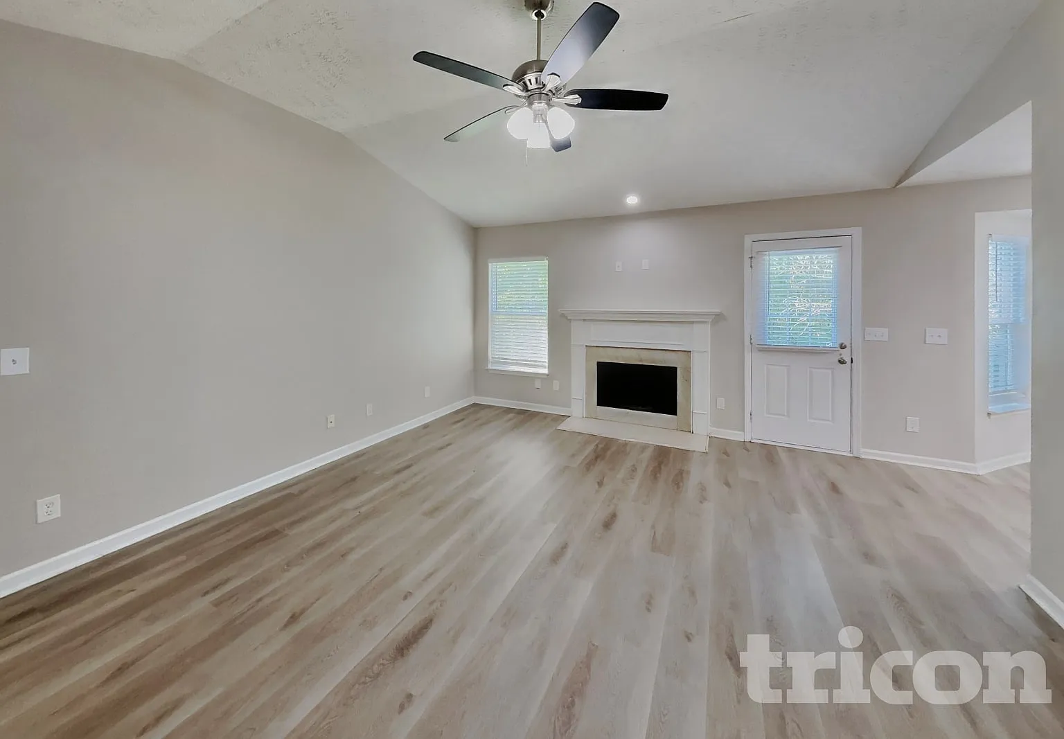1056 Shire Drive Antioch TN — Photo 2