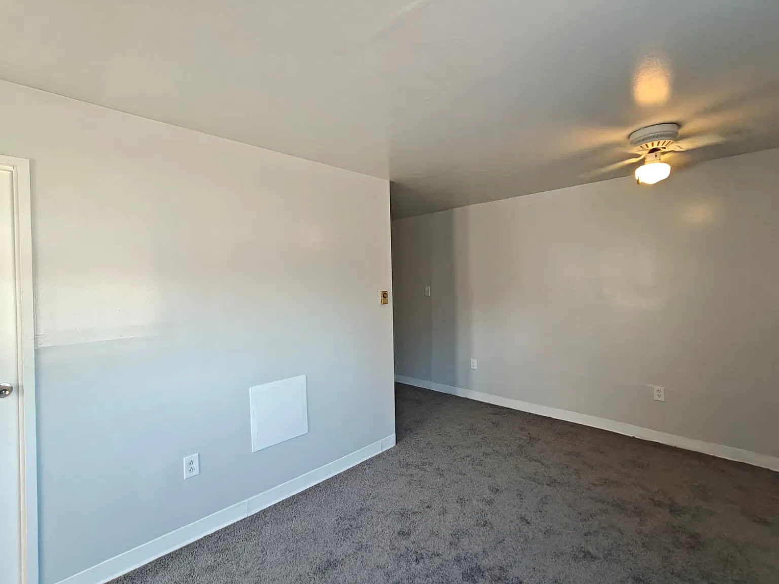 East Germantown's Next Hot 1-Bedroom! — Photo 4