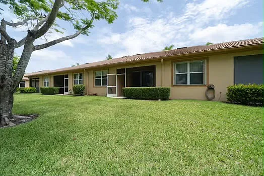 7880 Lake Sawgrass Loop #5212 — Photo 3
