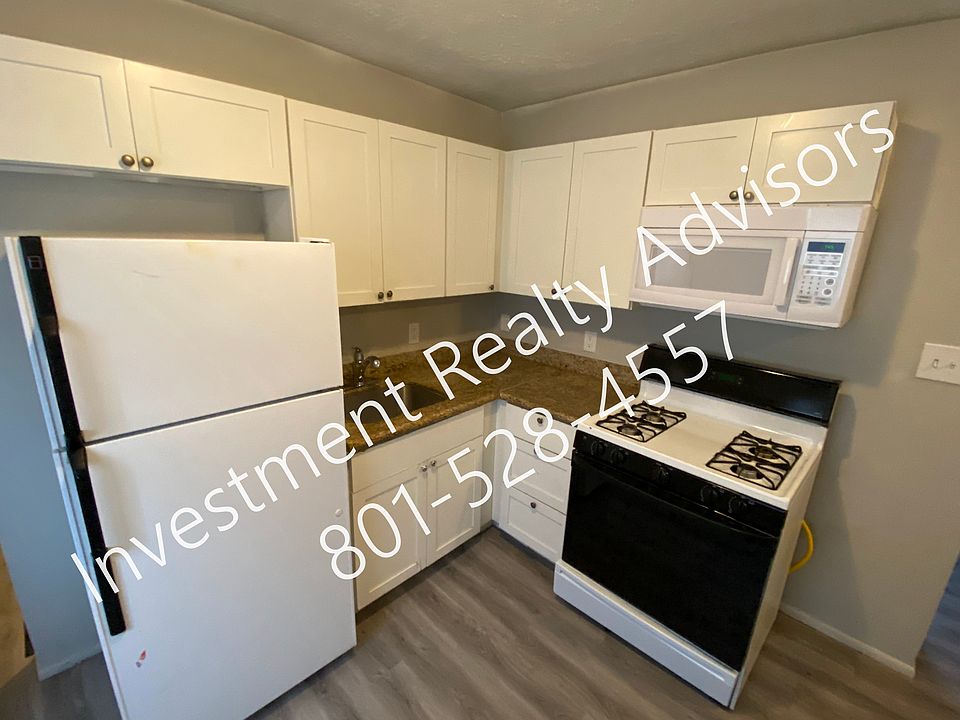 1st image of 527 Dexter St
